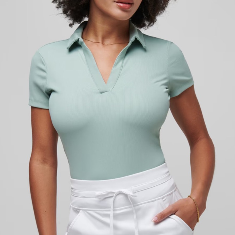 Travis Matthew MOVEKNIT VNECK POLO - Picture 3 of 3